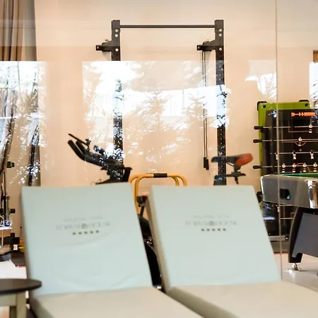 Valera Forest House *