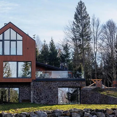 Vila Valera Forest House *