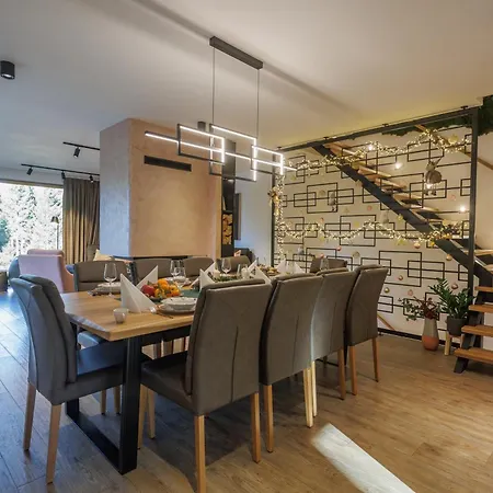 Valera Forest House * Hlevci