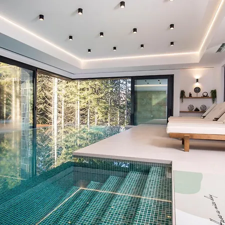 Valera Forest House * Hlevci