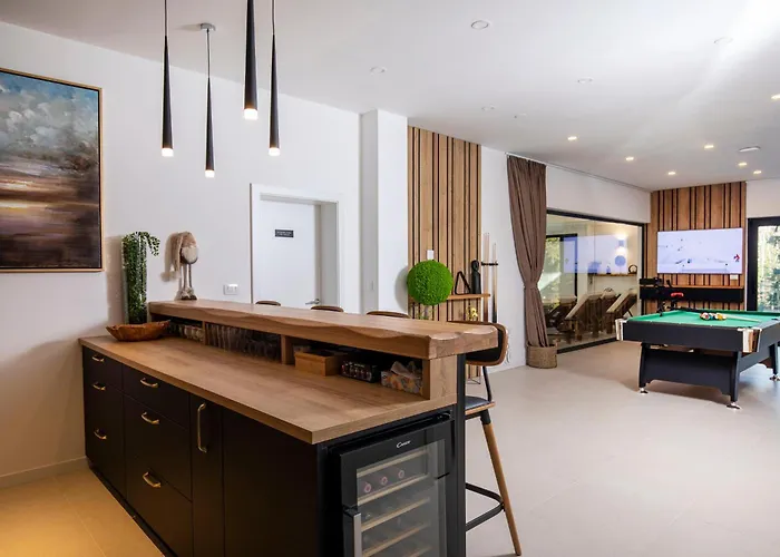 Valera Forest House Villa *