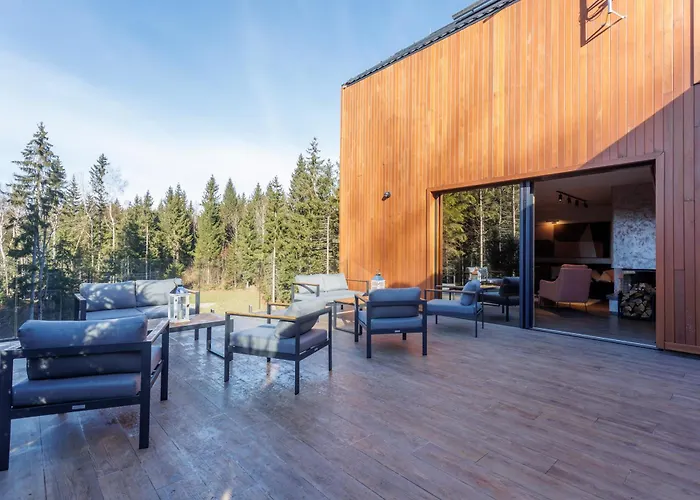 Valera Forest House *