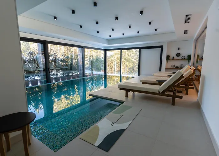 Villa Valera Forest House *