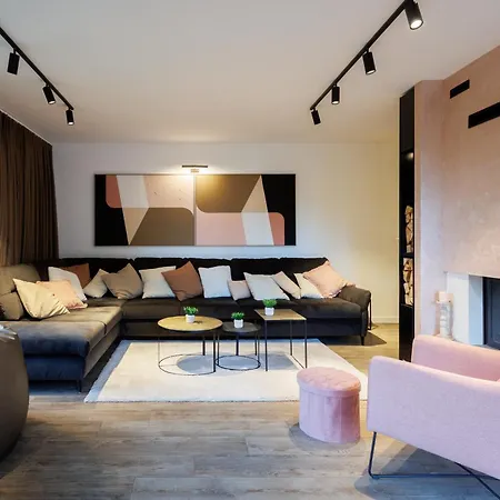 Valera Forest House * Hlevci