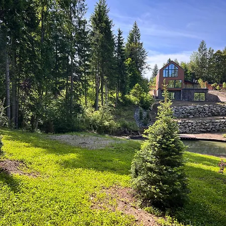 Valera Forest House Hlevci