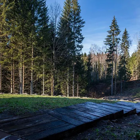 Valera Forest House *