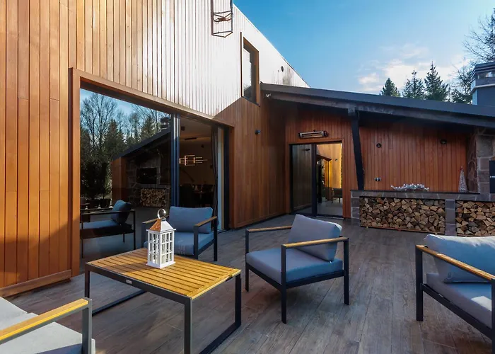 Valera Forest House Βίλα