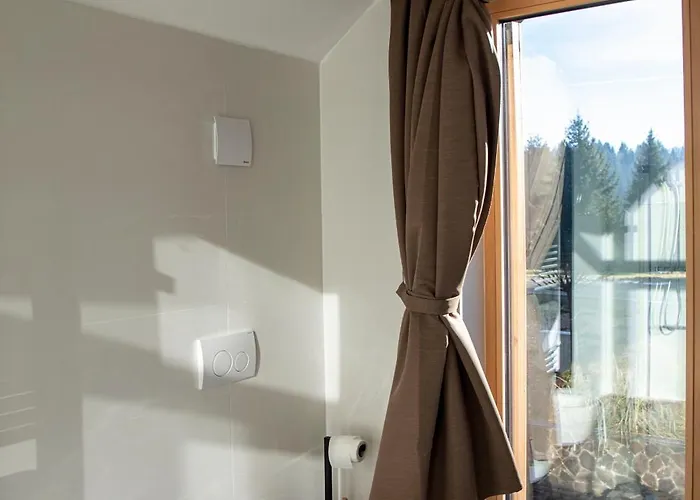Valera Forest House