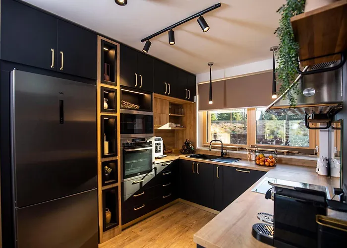 Βίλα Valera Forest House *